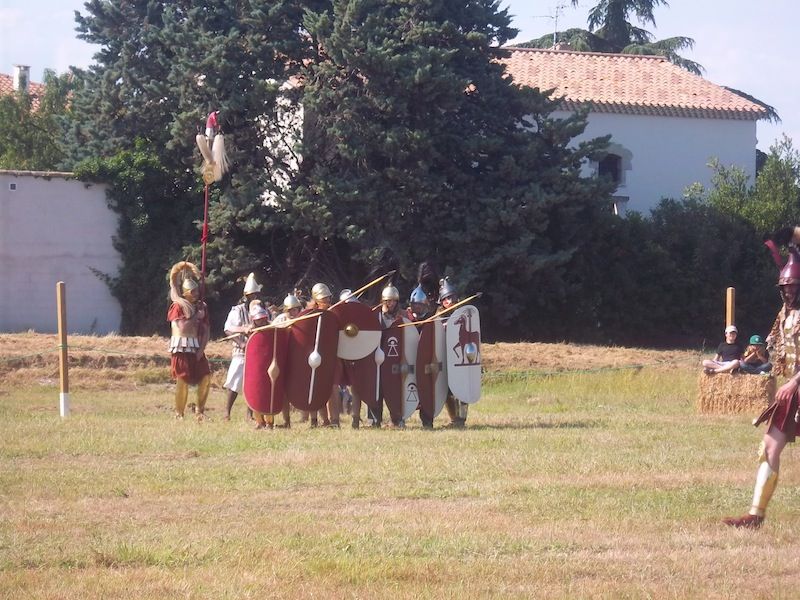 Les carthaginois se regroupent...ils vont donner un premier assaut...