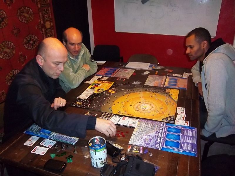 L'aventure a commencé. Palferso en action, sous les regards de Tyrion et Barney521...