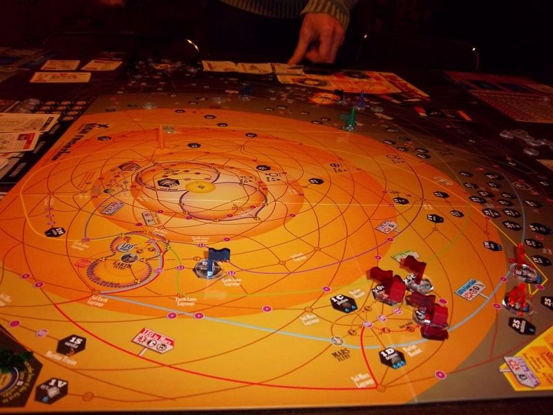 La planète Mars colonisée par Tyrion...à coté, deux drapeaux de Barney521, dont un sur Ceres.