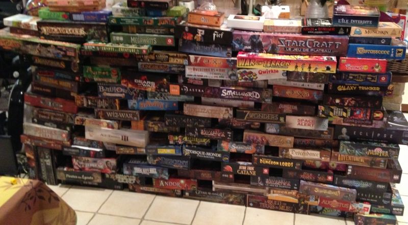 Des fois, chez les Shanouilles, on construit des murs de jeux