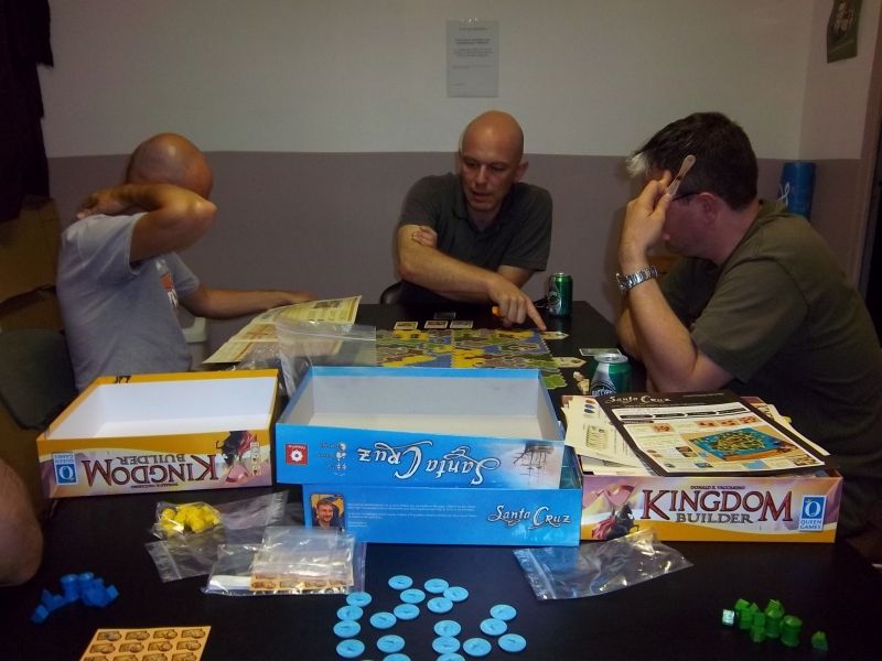 La première partie de KB, avec monsieur Patrice (derrière le coude), monsieur Palferso et monsieur Cormyr...