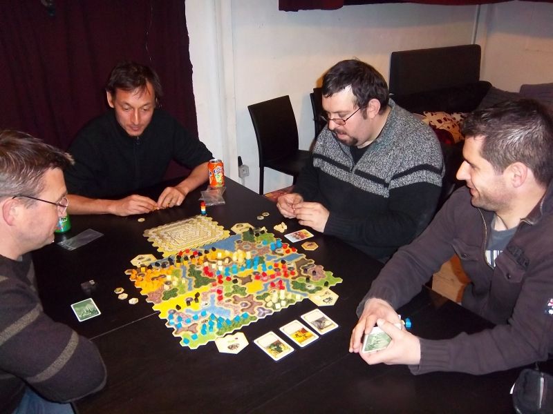 Un p'tit KB pour messieurs Cormyr et Kub2boa, le centurion Lapinus et le Captain Cavern...