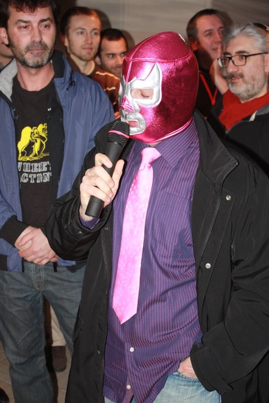 Ou le personnage qui est en face ???