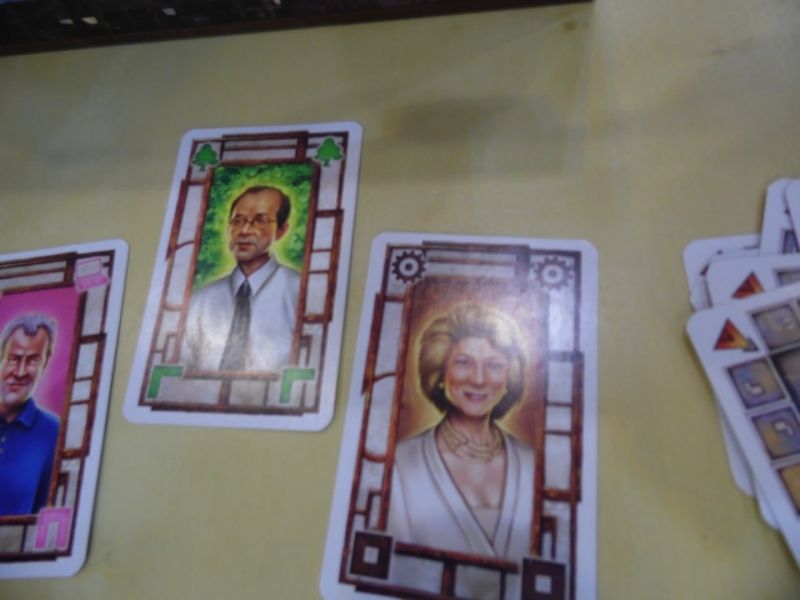 Deux cartes de Urbania, qui font penser à Hollande et Merkel