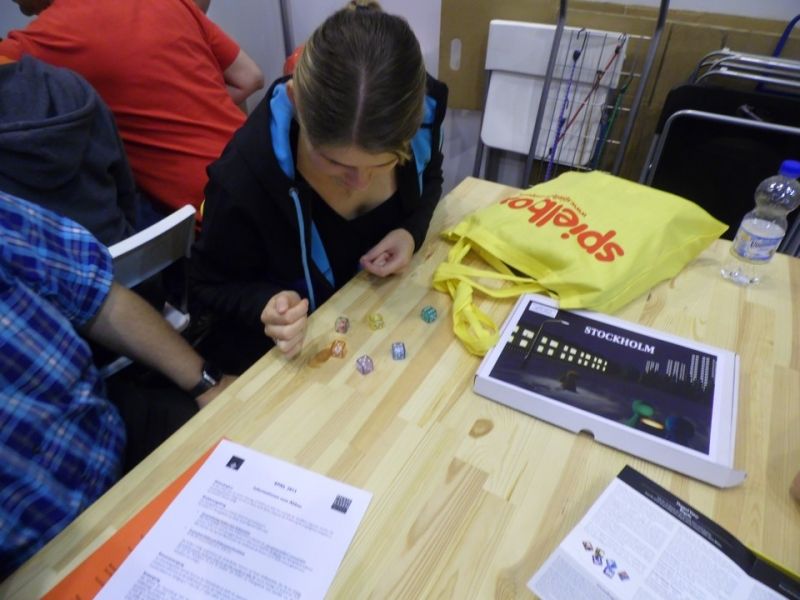 Un jeu de Yams avec des dés très originaux