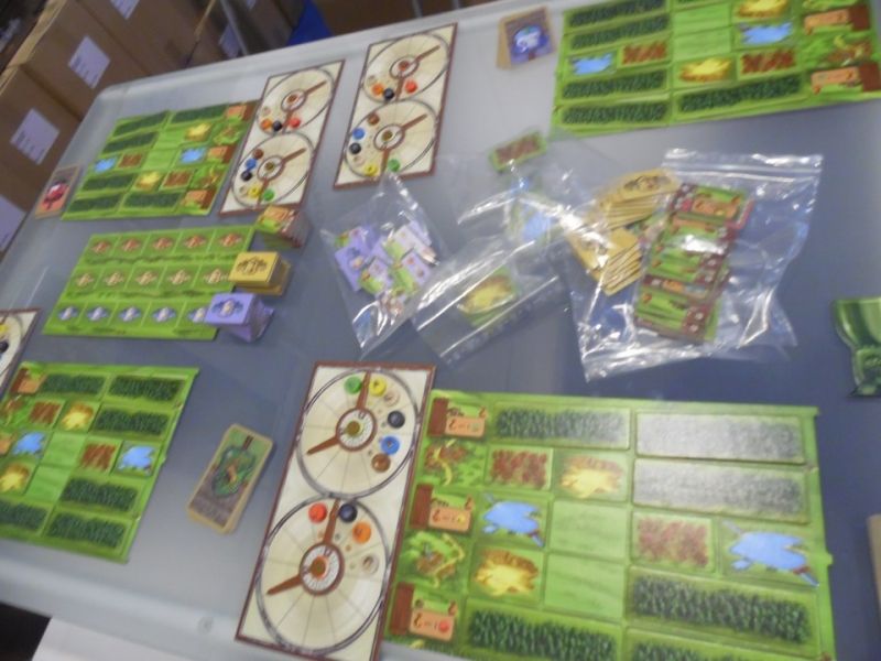 La route du verre (bon, là, je triche un peu car Filo n'avait pas de table de jeu : cette photo provient de la version allemande du jeu).