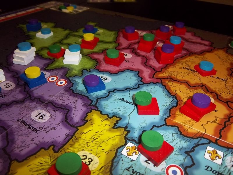 Les radicaux sont puissants à Paris et dans le nord...attention à la marée rouge !