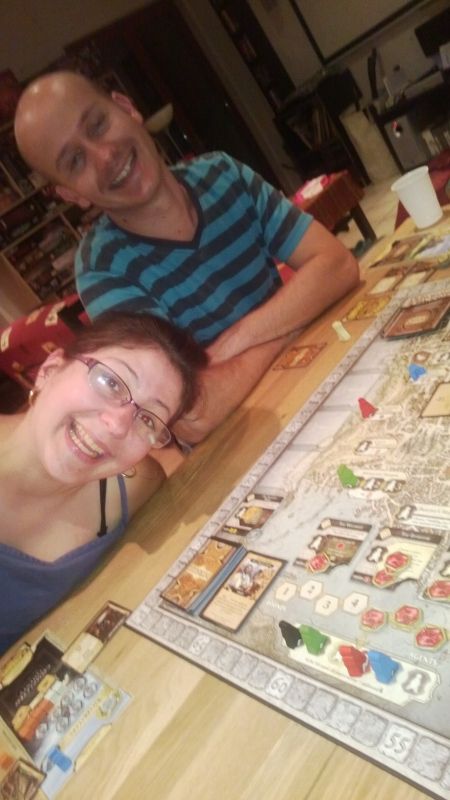 Attention, ce jeu peut provoquer une hilarité inexplicable chez vos invités, la preuve.