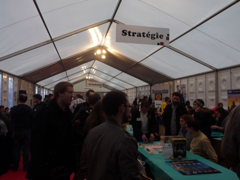 Chapiteau stratégie