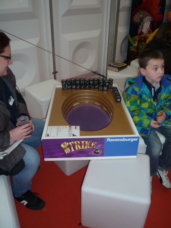 Strike version géant