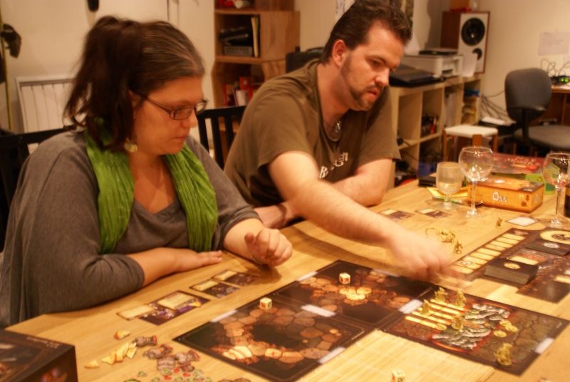 Miss Angie Monsieur Ziold découvrent M&M