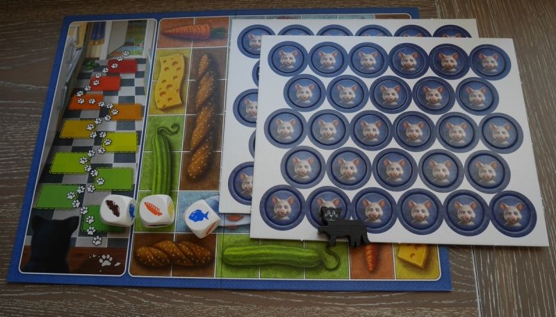 Le chat a l'air gentil, mais il ne faut pas s'y fier.