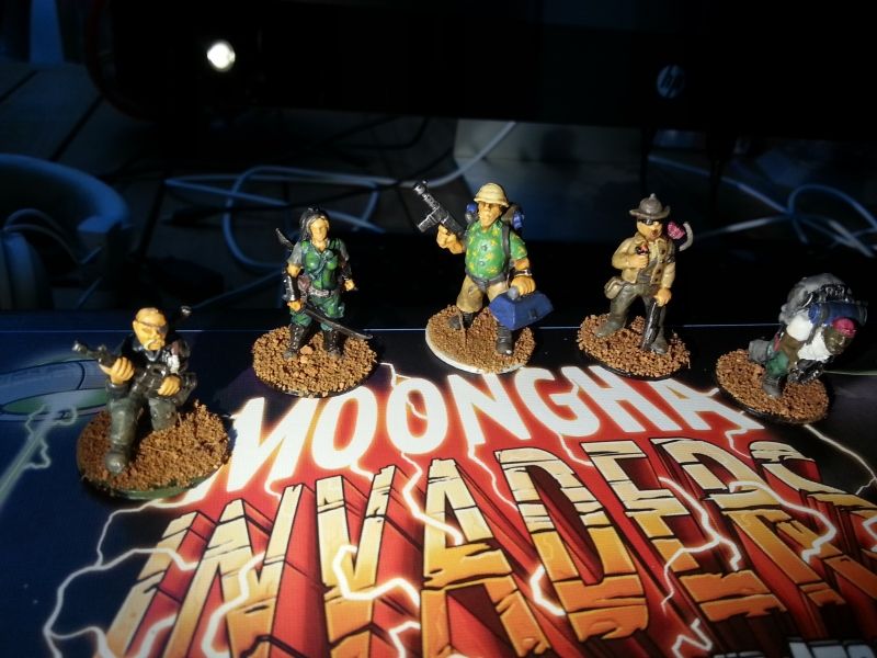 Equipe "Humains" peinte...