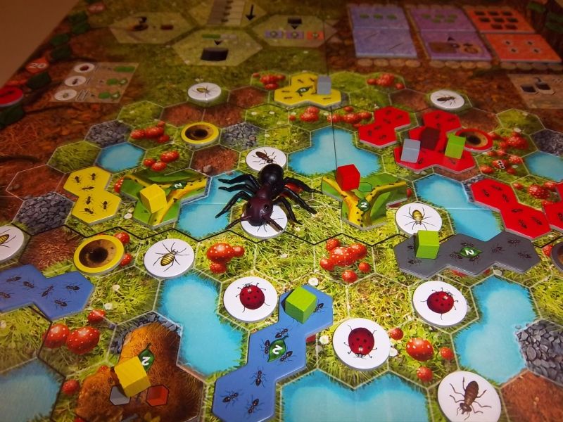 Une perturbatrice mécontente est venue se plaindre de ses conditions de travail...