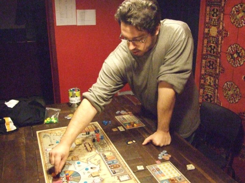 Magicnes nous explique méthodiquement les règles. 