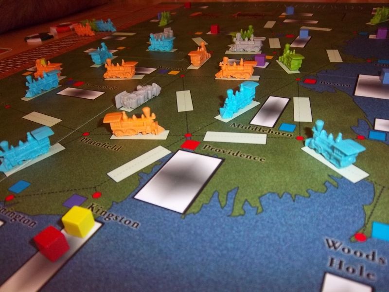 Cela dit, une fois les locomotives posées dessus, ça va beaucoup mieux.