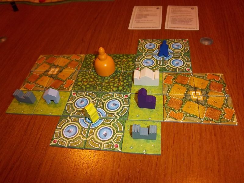 Sa majesté la Reine (oui, ce gros pion jaune là...) est sur mon modeste domaine final...