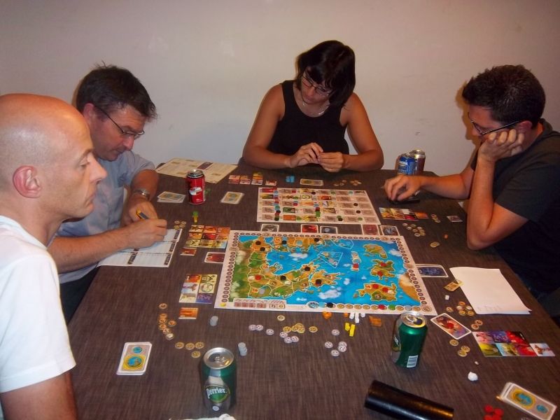 ...au décompte, Cindy prend la seconde place, derrière un Cormyr très efficace dans cette partie. Mademoiselle, messieurs, merci pour cette partie d'Olympos.