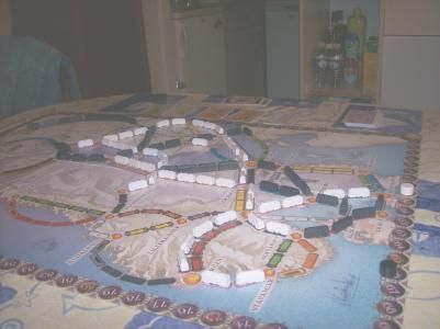 Photo de fin de partie : 66 pour moi, 59 pour Mél.  Comment ça, on a pas compter le bonus et les objectifs ?