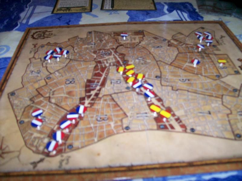 Tour 6 ou 7, je en sais plus. Je me demande si j'ai pas mal joué de regrouper mes troupes...