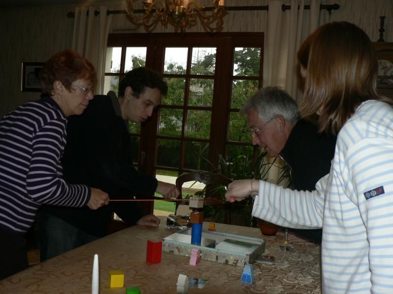 Plus bas, tire, lache, plus haut, tire plus fort.............