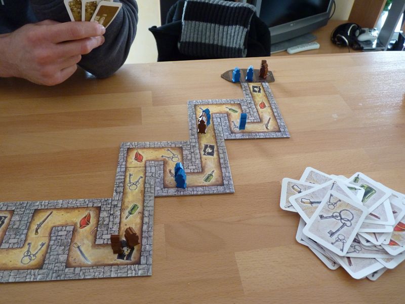 encore deux pions marrons à la traîne