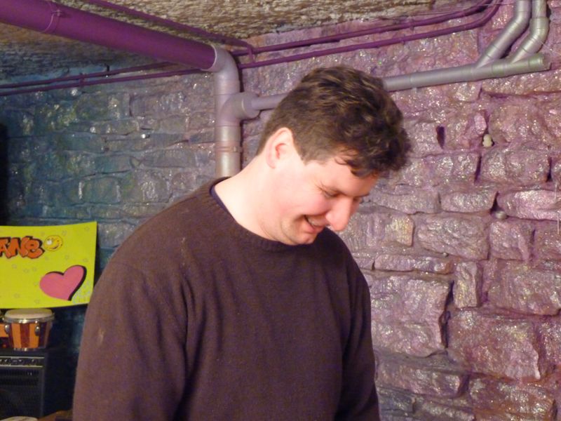 Blue visiblement heureux de pouvoir sortir Age of Steam !