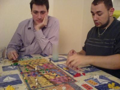 Limp en reflexion et Kevin en action