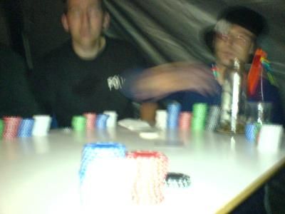 David raffle tout !!