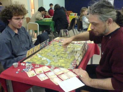 Même avec l'aide de jeu ... il y a beaucoup de bruit pour ce concentrer !