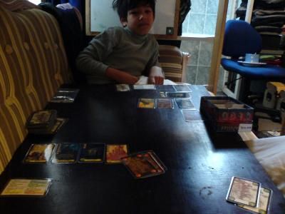 Tristan me passe les cartes...