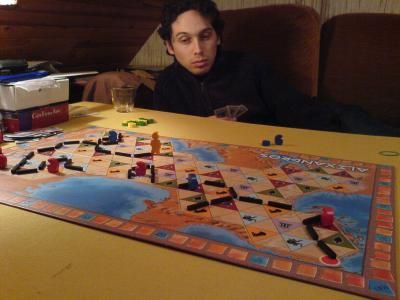 si on suit le regard de Loïc, on voit bien qu'il ne s'attend pas au prochain coup de Stef !