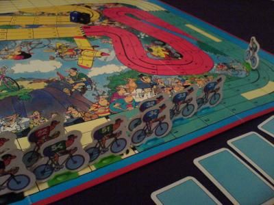 (Photo 8) Le train bleu impressionnant !!