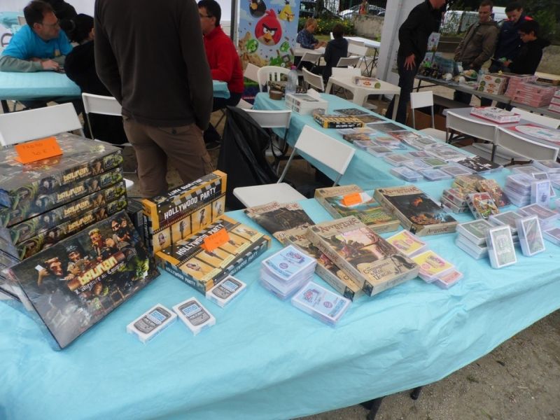 Le stand des XII singes