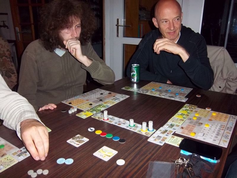 Pendant les mises...on calcul, on évalue,  on jauge...