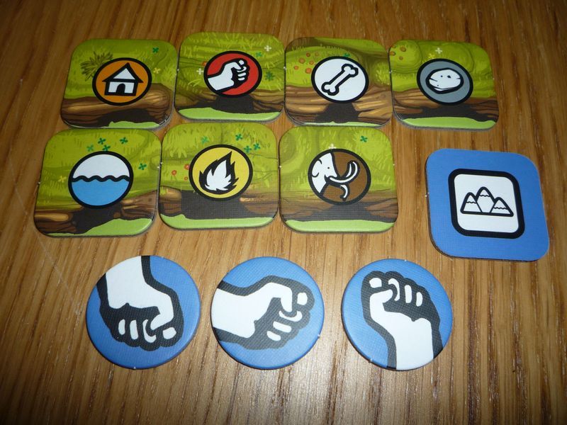 Les jetons "Montagne" et "Baston" du joueur bleu