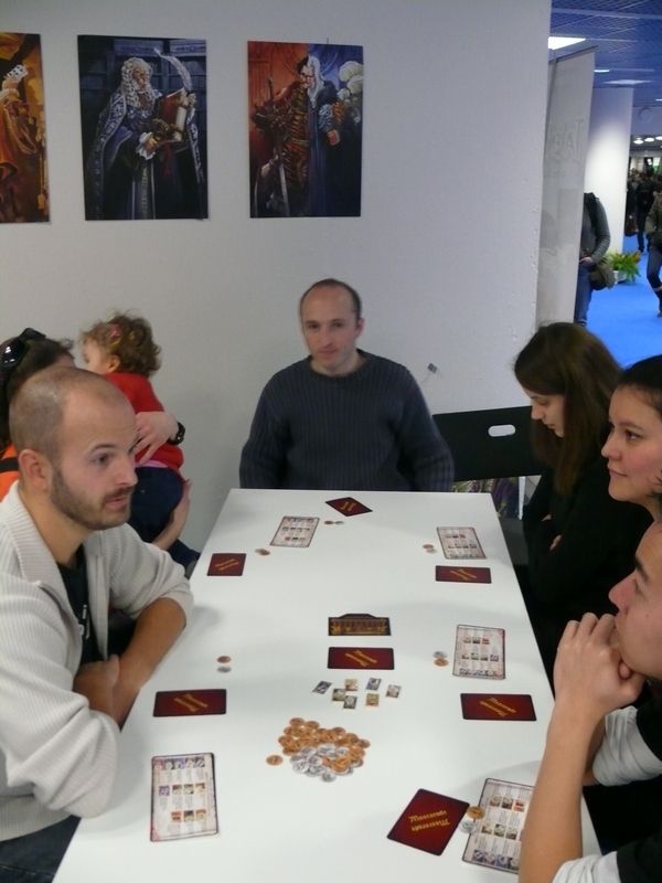 Les regards fusent...