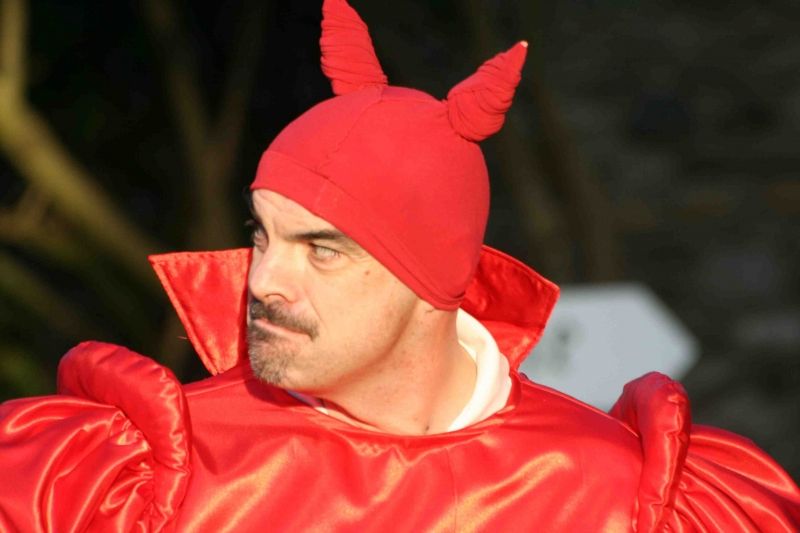 Pourquoi est-il aussi méchant ??