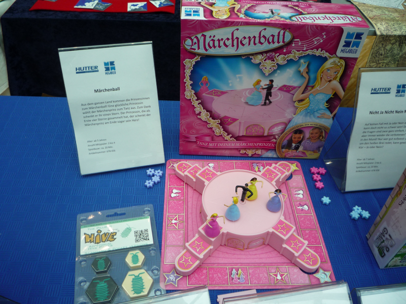 "Marchenball" et "Hive"