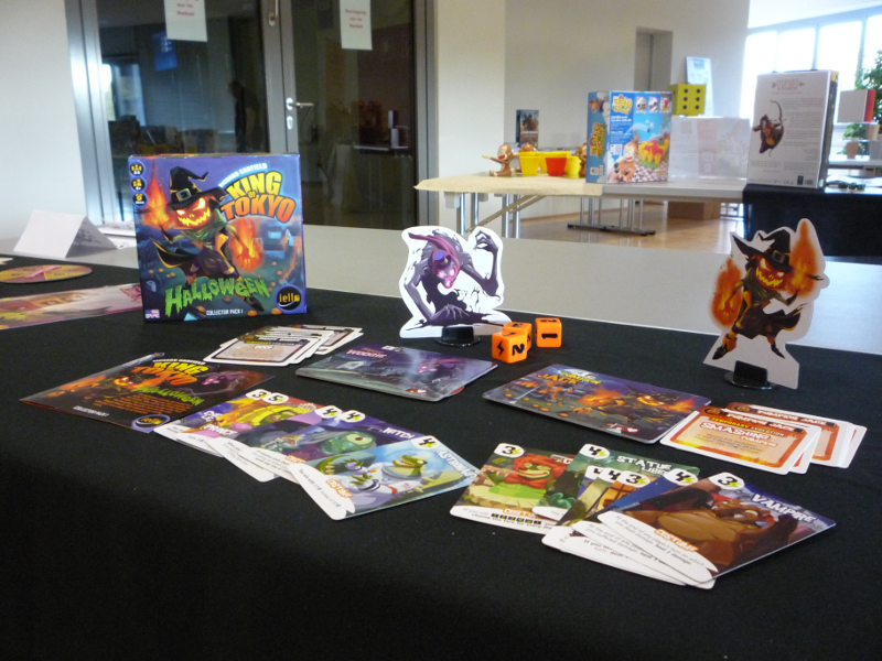 "Kong of Tokyo - Halloween"