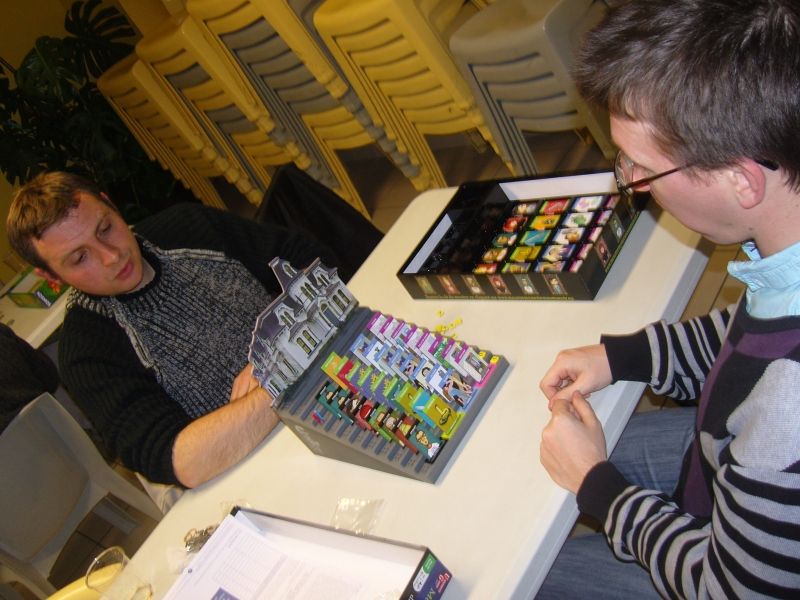 Meurtre mystérieux au manoir