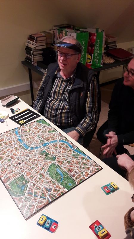 Victoire... Mister X a été intercepté dans une station de métro !