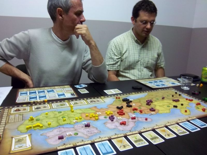 La partie a commencé, et les négociation aussi. Melias vient de perdre un combat (une vraie boucherie) contre Zhor