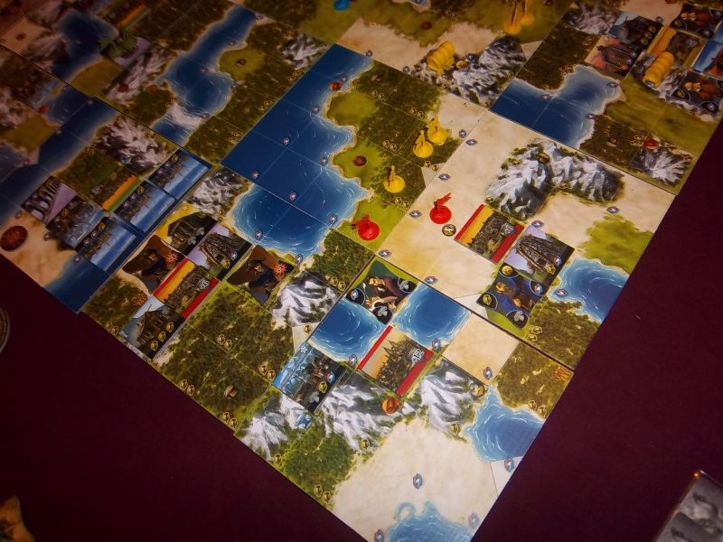 Faut dire que les égyptiens (en jaune) commencaient vraiment à s'interesser à moi...