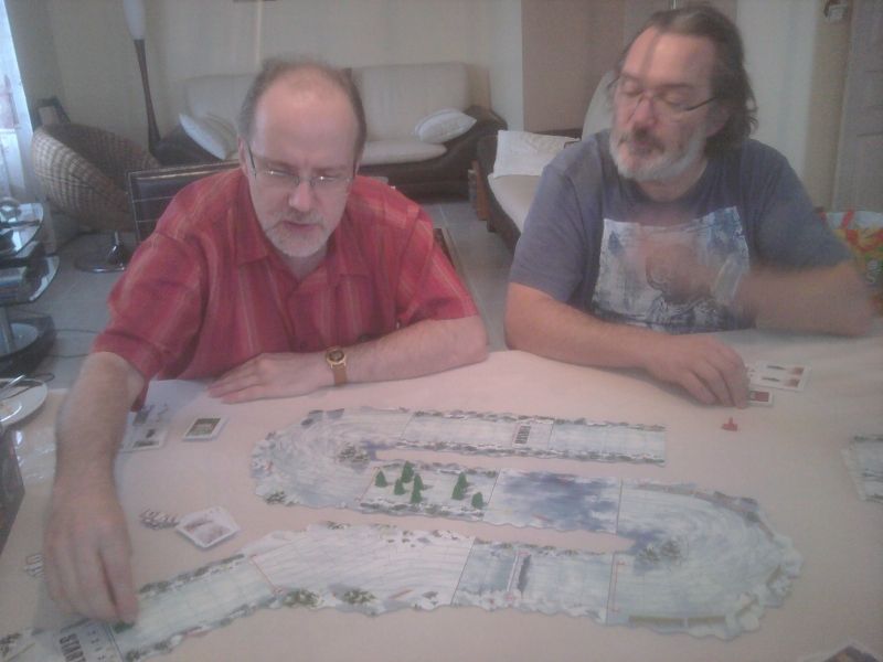 Jacques nous rafraîchit la mémoire sous l'oeil attentif de son frérot