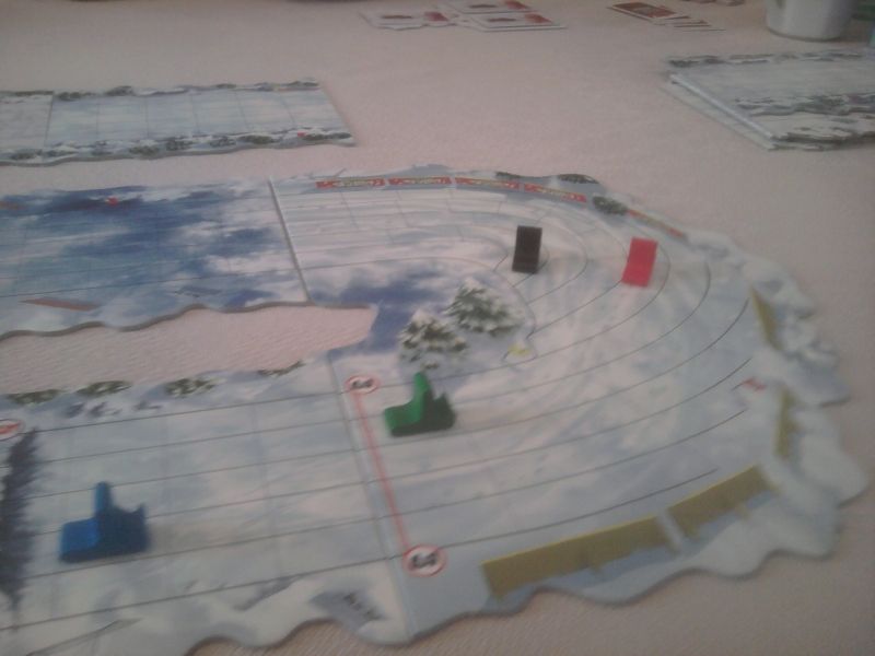 Le saut infernal est passé, la lutte est toujours terrible entre Jacques et Ed pour sortir définitivement de la 1ère difficulté de la course.