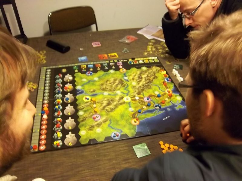 ...et ça cogite toujours...