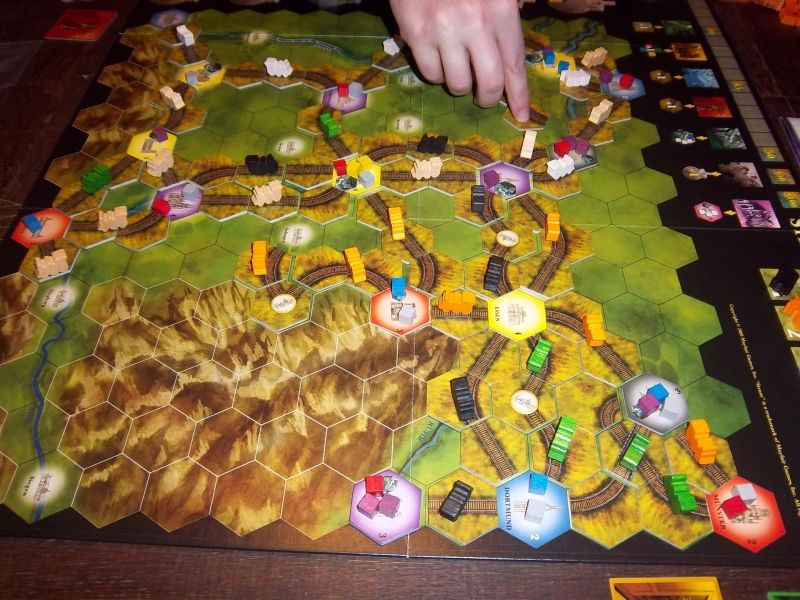 Steam avec des petits trains en bois, c'est un peu mieux que les jetons non ? 