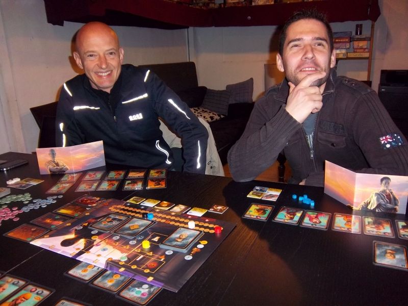 "Aut Caesar, aut nihil" semble se dire Cap'tain Cavern...ben ce sera second en fait. Monsieur Rémi va lui me laisser la dernière place. 