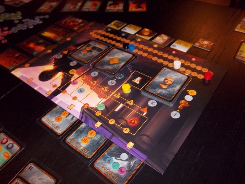 Après 3 tours de jeu...oui, comme vous pouvez le constater, le joueur rouge est toujours à 0...(snif!) et la famine est à 6.